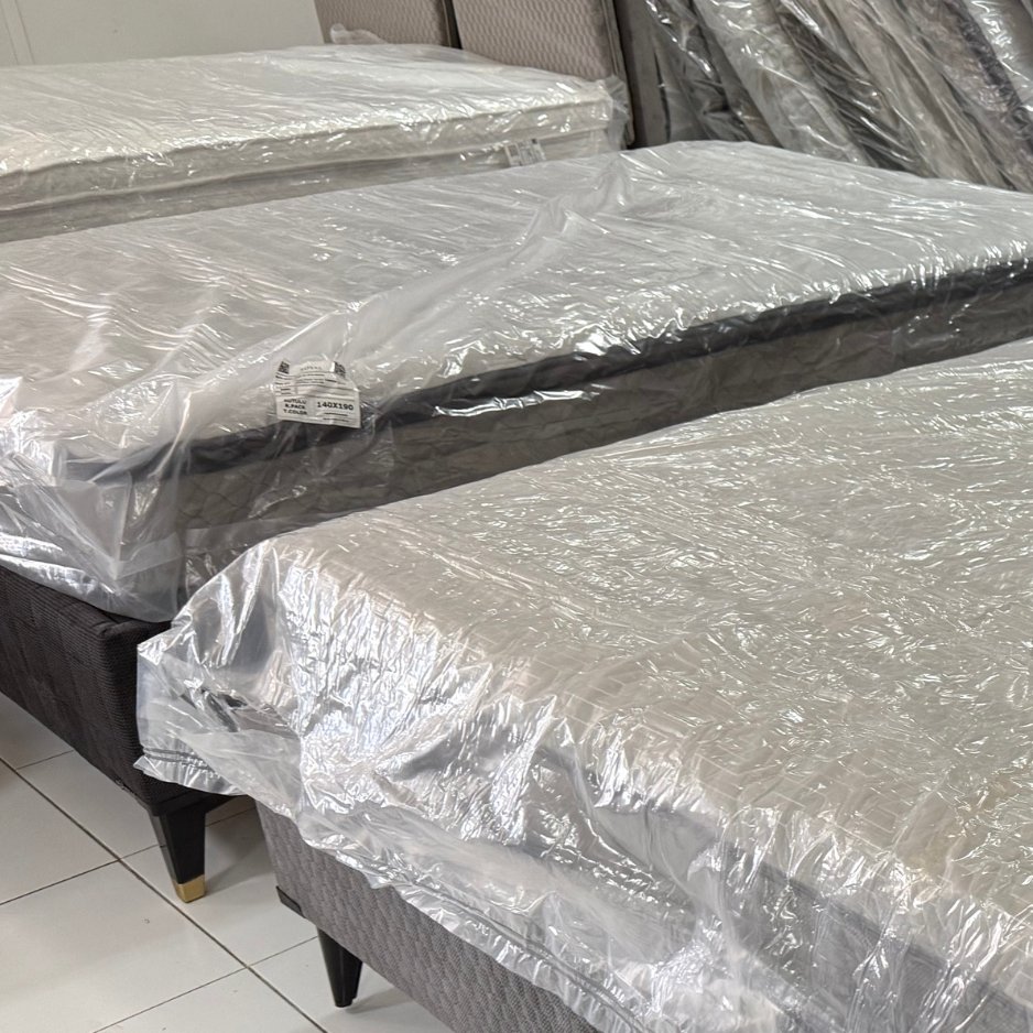 Matelas mémoire de forme 180x200cm